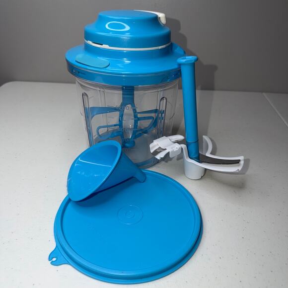 Tupperware Power Chef System Food Processor/Chopper Mix, Chop, Whisk, Blue - Picture 2 of 10